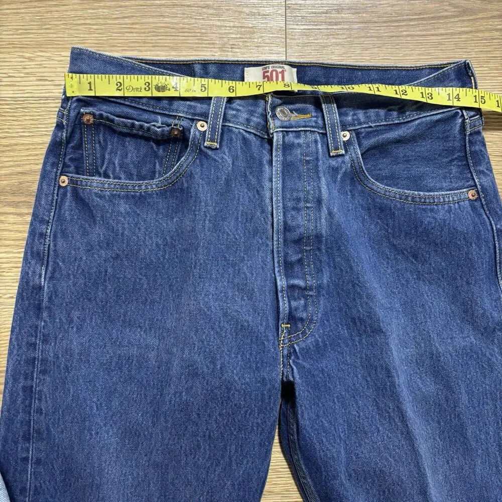 Levi's 501 Original Fit Jeans 32x32 (Fits 29x30) Straight Leg Button Fly